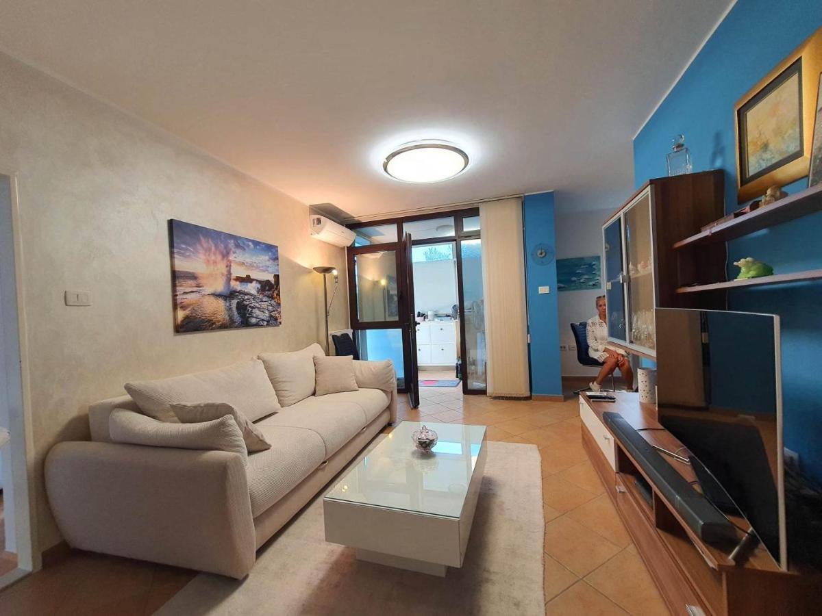 Medicalgold Apartment Koper Luaran gambar